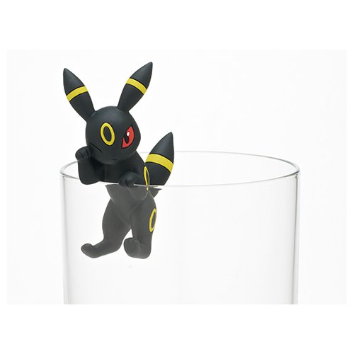 pokemon umbreon figure